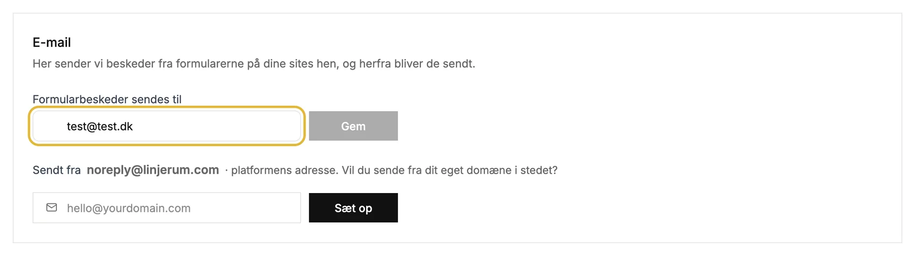 Mailindstillingerne med den adresse, formularbeskeder bliver sendt til